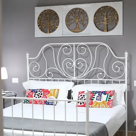 Oxidiana With Pool And Garden