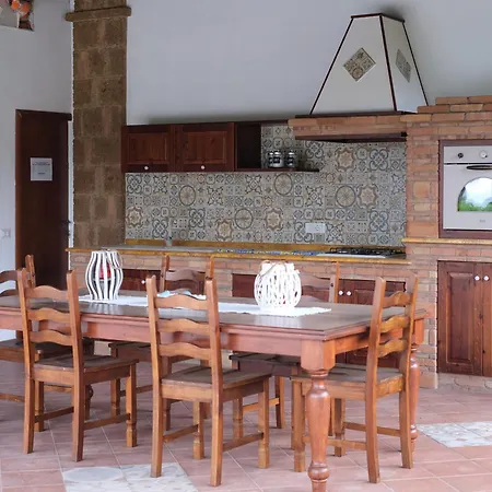 Oxidiana With Pool And Garden * Campofelice Di Roccella