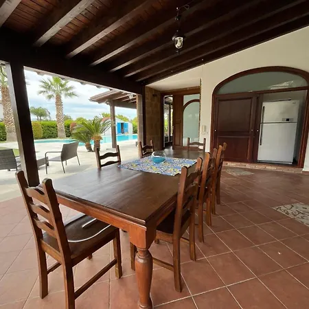 Villa Oxidiana With Pool And Garden Campofelice Di Roccella